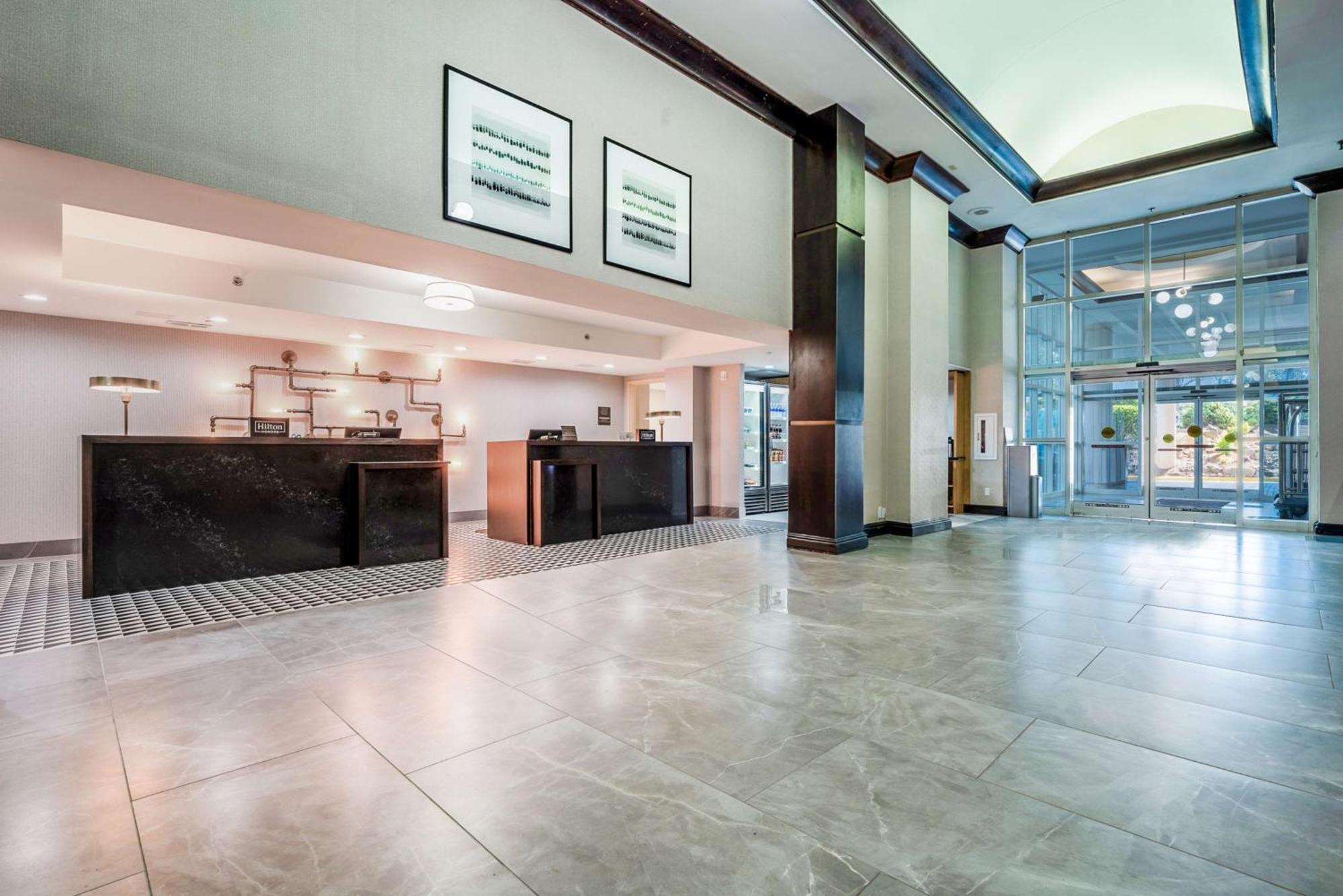 Doubletree By Hilton South Charlotte Tyvola 호텔 외부 사진