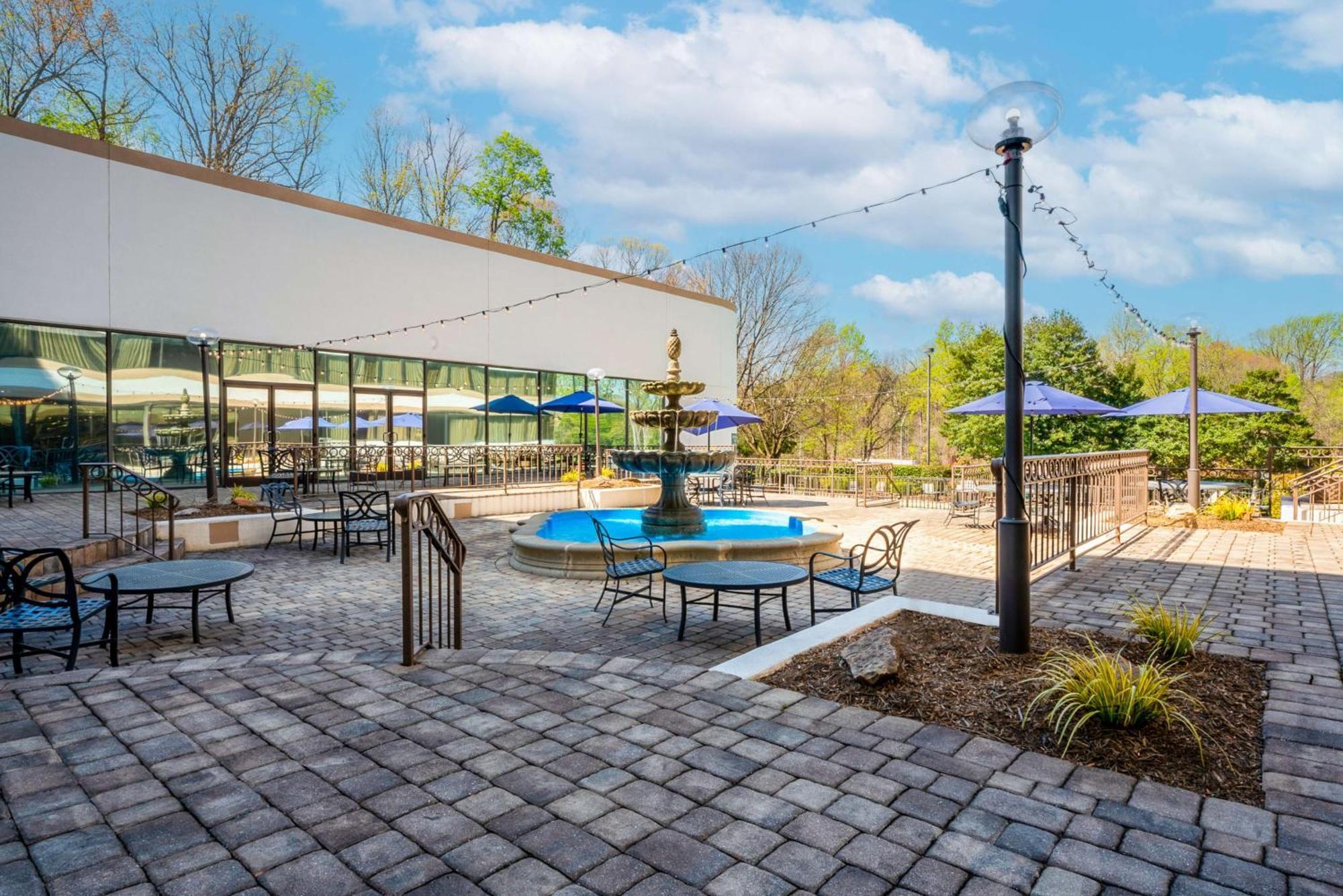 Doubletree By Hilton South Charlotte Tyvola 호텔 외부 사진