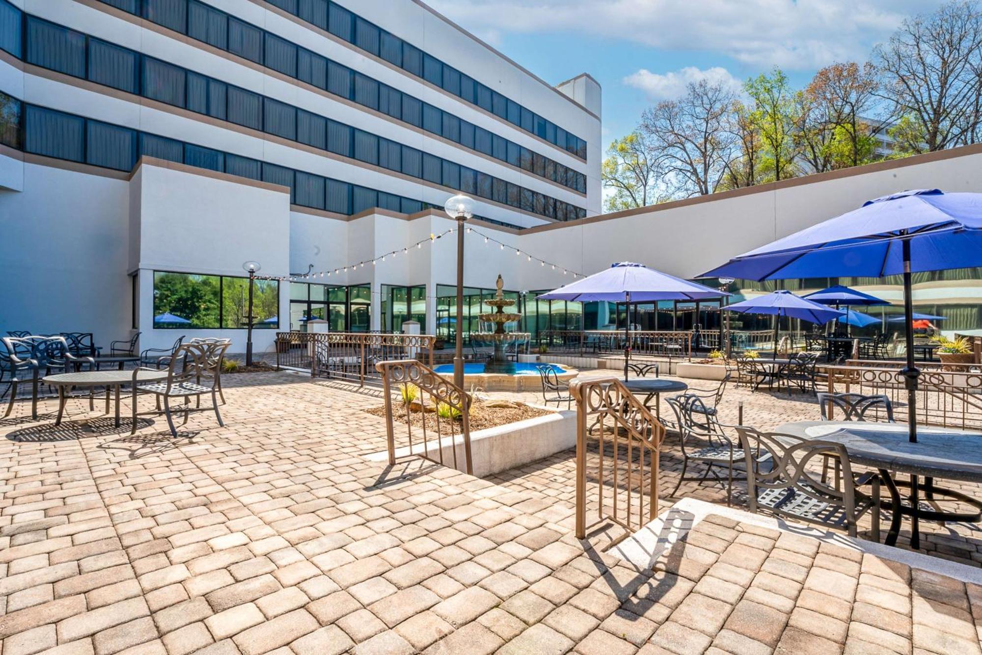 Doubletree By Hilton South Charlotte Tyvola 호텔 외부 사진